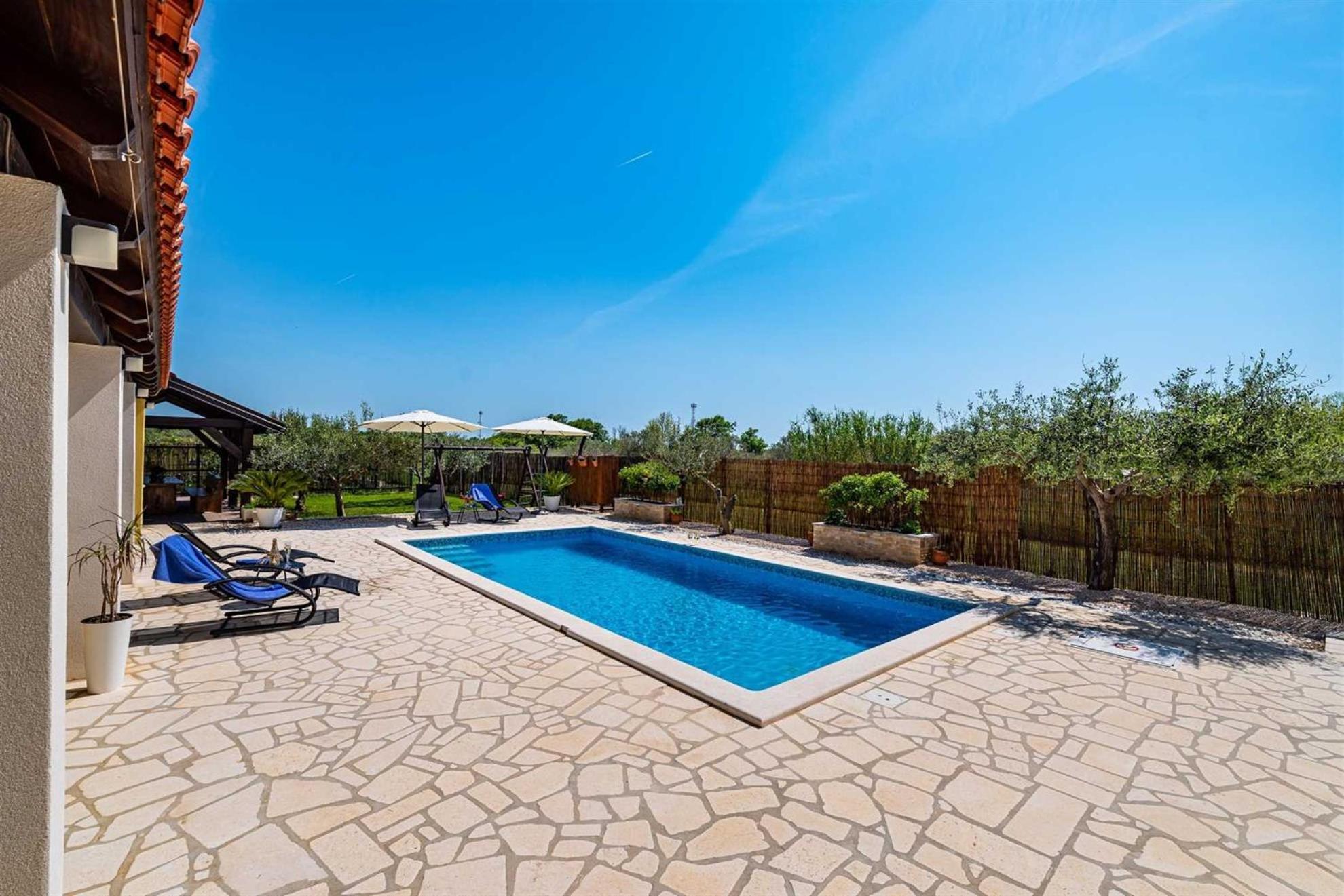 Apartment House Simoni With Pool, Zadar County Privlaka  Exteriör bild
