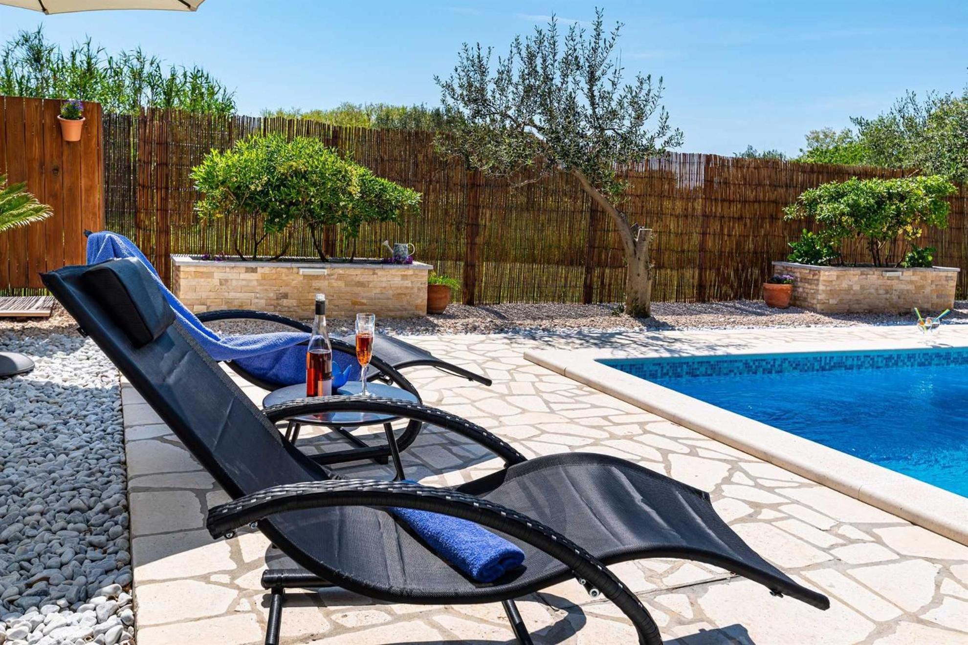 Apartment House Simoni With Pool, Zadar County Privlaka  Exteriör bild